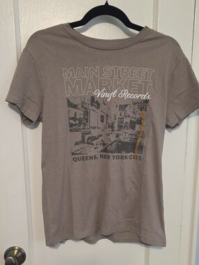 Main Street Market Vinyl Records Graphic Tee - Taupe